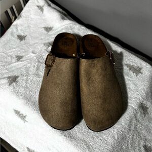 Time and Tru Taupe Suede Clogs